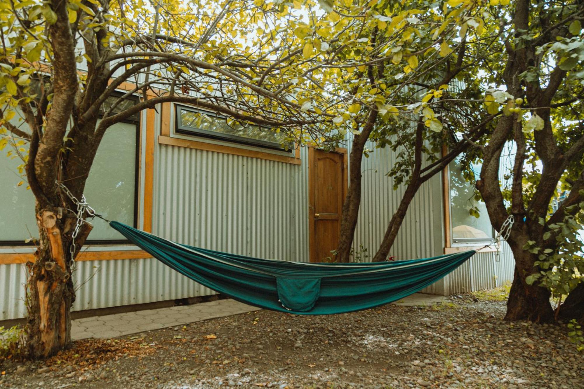 Camping Yellow Plum Hotel ปวยร์โตนาตาเลส ภายนอก รูปภาพ